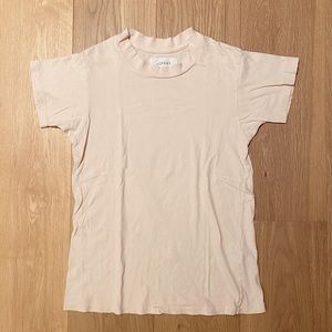 A classic THE GREAT. Slim Tee in Size 0 PowderPink